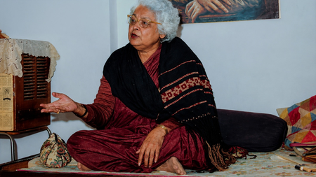 इस्मत चुगताई को कहा जाता था 'लेडी चंगेज खां', साहित्य के क्षेत्र में दिया अहम योगदान