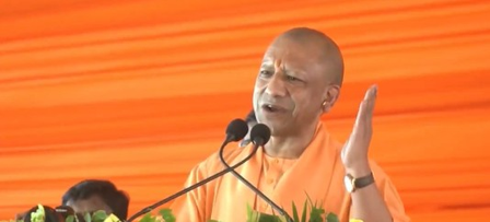 समाजवादी पार्टी पर सीएम योगी का तंज, बोले- सपा की साइकिल चलेगी तो दंगा ही कराएगी