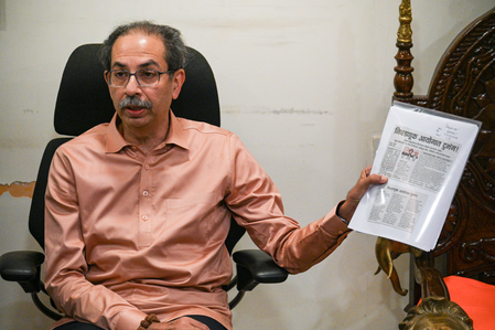 महाराष्ट्र सूखा संकट: उद्धव ठाकरे ने फडणवीस सरकार पर साधा निशाना, विशेष सत्र की मांग
