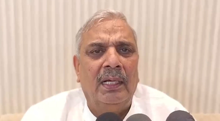 ओपी राजभर पर सपा सांसद हरेंद्र मलिक का पलटवार, कहा- उनके बयान पार्टी के लिए शुभ संकेत