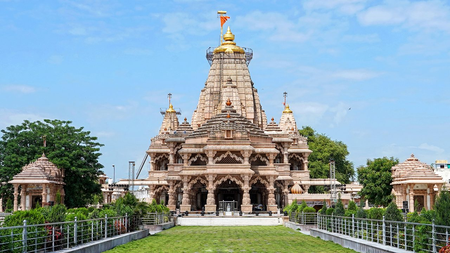 अकेली बड़ी चट्टान को तराशकर बना है श्रीकृष्ण का यह अद्भुत मंदिर, आकाशीय घटनाओं से है कनेक्शन