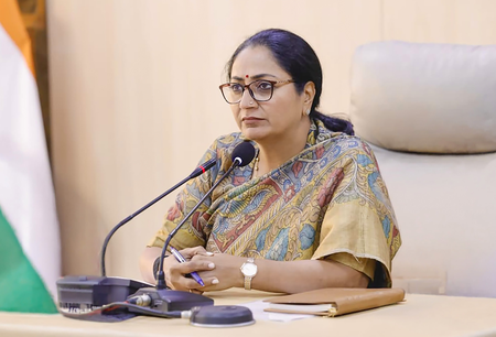 दिल्ली की सीएम ने संशोधित पीएम-उदय के पहले चरण के लिए केंद्र सरकार से 100 करोड़ रुपए की मदद मांगी