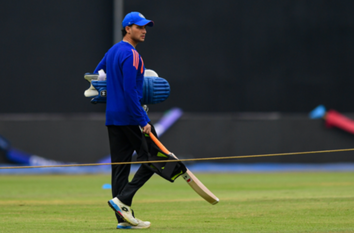 टी20 वर्ल्ड कप: पाकिस्तान ने टॉस जीतकर गेंदबाजी चुनी, भारतीय टीम में अभिषेक की वापसी