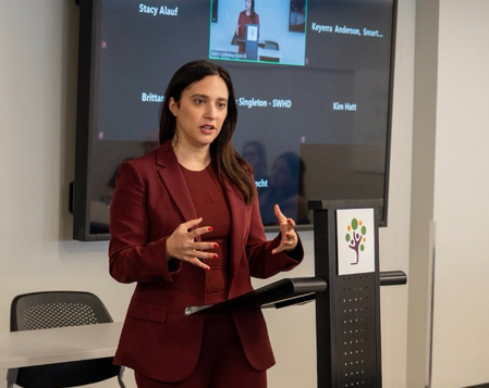 ‘सिलिकॉन वैली में काम कर रहे हैं यहां के इंजीनियर’, अमेरिकी सांसद ने ईरानी यूनिवर्सिटी हमले पर उठाया सवाल