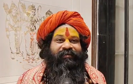 'मंदिर व्यावसायिक केंद्र नहीं', राम मंदिर सीईओ भर्ती पर भड़के महंत राजू दास