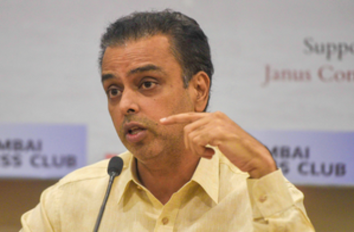 'पहलगाम हमले के समय यूरोप में मना रहे थे छुट्टियां', मिलिंद देवड़ा का उद्धव ठाकरे पर हमला