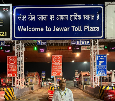 नोएडा: रक्षाबंधन से पहले खाद्य विभाग का बड़ा अभियान, 100 किलो बूंदी सीज और 200 किलो पनीर नष्ट