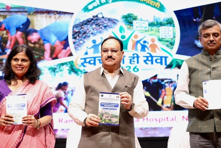विश्व रोगी सुरक्षा दिवस पर जेपी नड्डा ने किया एबीवीआईएमएस और आरएमएल अस्पताल का दौरा, लॉन्च की क्वालिटी एंड सेफ्टी हैंडबुक