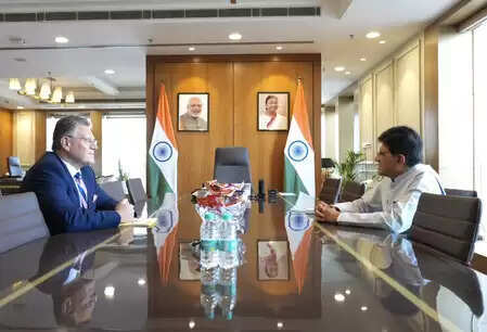 भारत यूरोपीय संघ के साथ पारस्परिक रूप से लाभकारी मुक्त व्यापार समझौते को अंतिम रूप देने के लिए तैयार