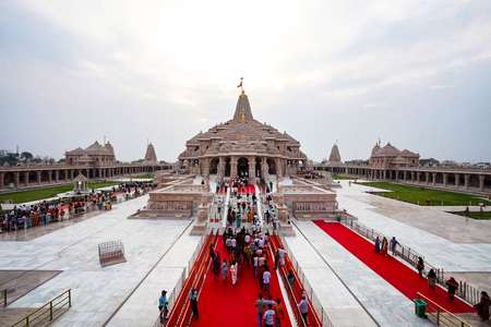 अयोध्या: राम मंदिर मामले में आईटी एक्सपर्ट्स की टीम खंगाल रही डेटा, सीसीटीवी फुटेज और डिजिटल रिकॉर्ड की भी पड़ताल