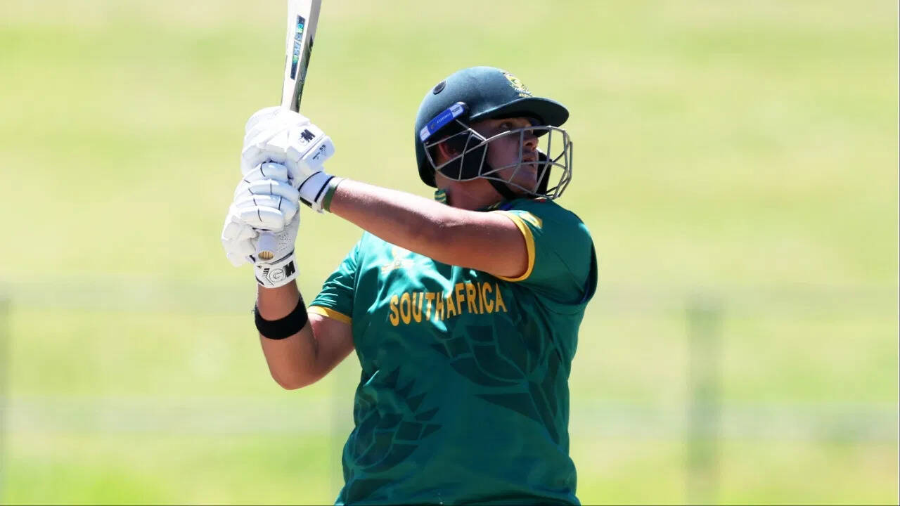 वैभव सूर्यवंशी के 11 छक्के हुए पुराने, अब राजस्थान रॉयल्स में हुई 16 छक्के मारने वाले बल्लेबाज की एंट्री, 30 लाख में खरीदा