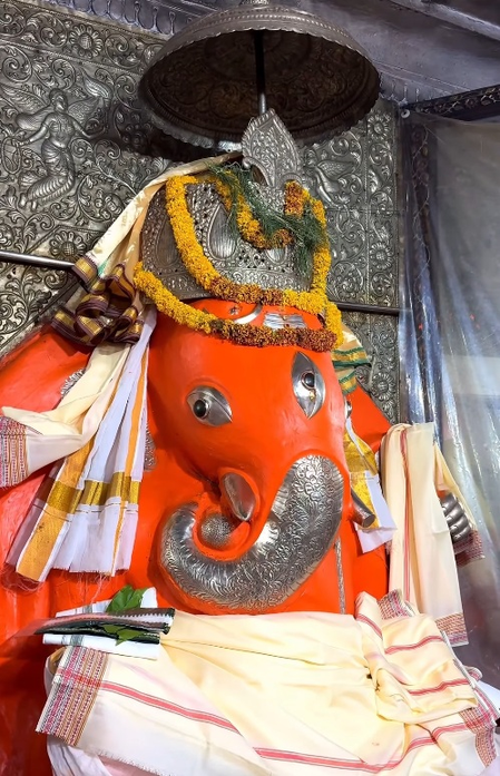 काशी में स्थित साक्षी विनायक मंदिर, जहां हर यात्री की लगती है 'हाजिरी'