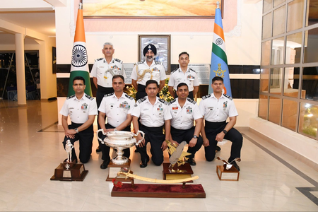 स्वदेशी रक्षा क्षमताओं के विकास के लिए 'आत्मनिर्भरता' एक रणनीतिक आवश्यकता: वायुसेना प्रमुख