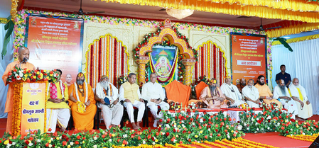 सनातनी एकजुट हों तो हिंदू विरोधी षड्यंत्र करने वाले भारत का नुकसान नहीं कर पाएंगेः सीएम योगी