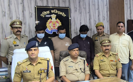 ग्रेटर नोएडा में पुलिस ने कंपनी में चोरी करने वाले तीन आरोपी दबोचे, करीब 3 करोड़ का माल बरामद