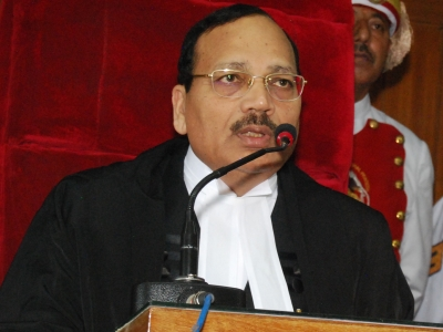 उपभोक्ता आयोगों में मामलों के बढ़ते बैकलॉग पर सीजेआई सूर्यकांत ने जताई चिंता, मांगी देशभर की रिपोर्ट
