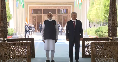 ताशकंद में प्रधानमंत्री मोदी का औपचारिक स्वागत, राष्ट्रपति मिर्जियोयेव के साथ करेंगे अहम वार्ता