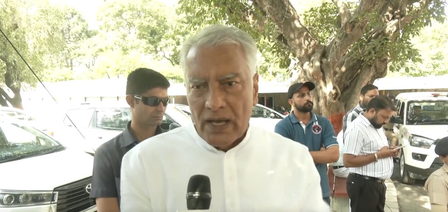 अबोहर पीड़ित परिवार को लेकर विधानसभा पहुंचे सुनील जाखड़, 'आप' सरकार के खिलाफ किया विरोध प्रदर्शन