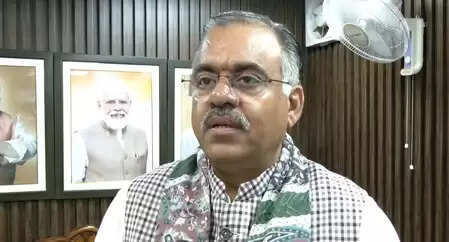 વિપક્ષ રાજકીય લાભ મેળવવા માટે લદ્દાખને ખલેલ પહોંચાડવાનું કાવતરું રચ્યું છે: તરન ચુગ