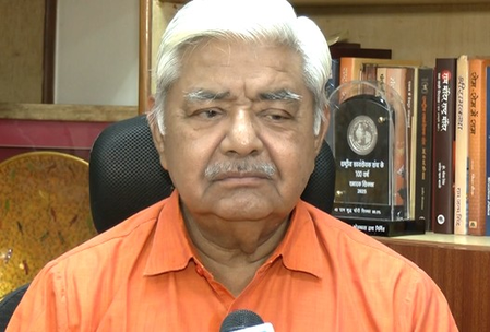 चढ़ावा विवाद : विपक्षी नेताओं के बयान पर विहिप प्रमुख का तंज, बोले-पर्याप्त सबूत हैं तो कर सकते हैं मदद