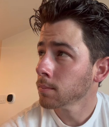 बॉलीवुड गानों के दीवाने हुए निक जोनस, प्रियंका चोपड़ा संग डांस वीडियो को याद कर बोले- 'अपने दिल की सुनों'