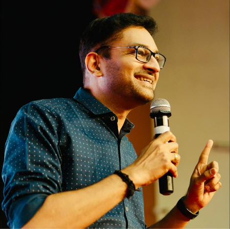 रिटायरमेंट के दिन केरल के मुख्य सचिव पर आईएएस अधिकारी का तीखा हमला, सोशल मीडिया पोस्ट से बवाल