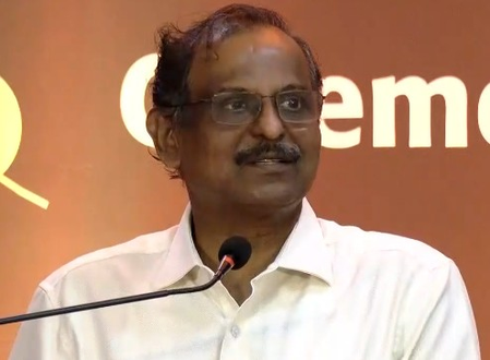 इसरो प्रमुख ने नासा के 'आर्टेमिस II' मिशन की सराहना की, कहा- 'शानदार सफलता की उम्मीद'