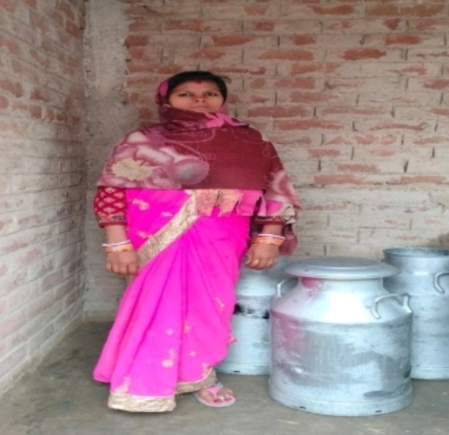 बिहार : सही दिशा और मजबूत इरादों से बबीता ने लिखी सफलता की कहानी, दूध कारोबार से बनीं 'लखपति दीदी'
