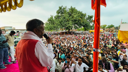 नाबालिग से दुष्कर्म और दो लड़कियों को ‘कैद’ रखे जाने पर पलामू में आक्रोश सभा, बाबूलाल मरांडी बोले- आरोपियों पर हो कार्रवाई