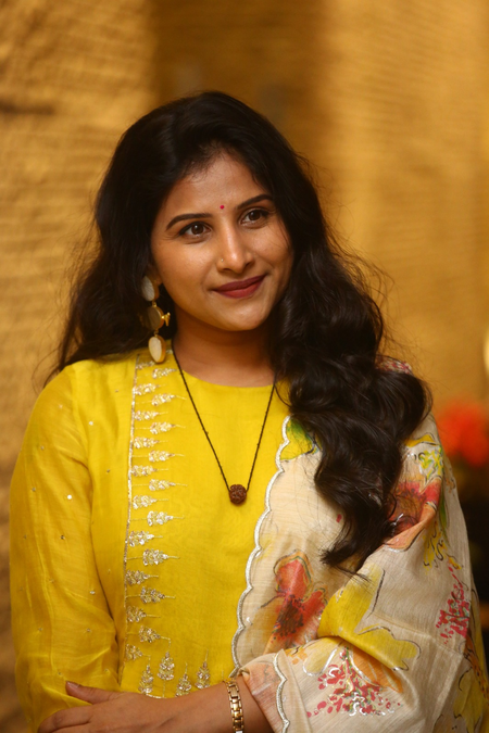 तेलुगु लोक गायिका मंगली ने वकील के खिलाफ जबरन वसूली की दर्ज कराई शिकायत