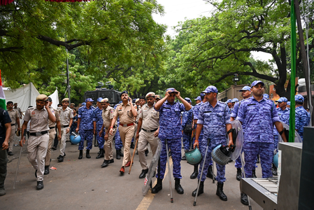 पुलिस और आरएएफ के लिए बॉडी कैमरों की एसओपी पर सरकार छह महीने में ले फैसला : दिल्ली हाई कोर्ट