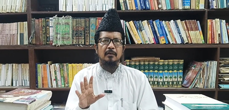 'सपा का अगला मुख्यमंत्री चेहरा मुस्लिम हो, वरना 2027 में वोट नहीं', अखिलेश यादव के सामने मौलाना रजवी ने रखी मांग