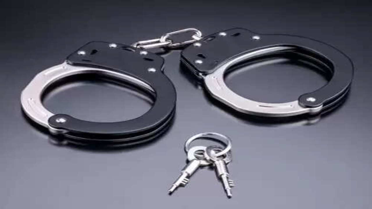 गौतमबुद्धनगर में इनामी अपराधियों पर पुलिस का शिकंजा, साढ़े तीन साल में 353 गिरफ्तार