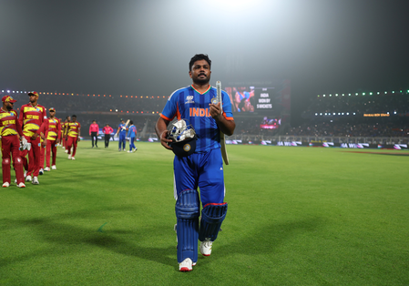 'आठ दिन में बदली तस्वीर': संजू सैमसन के सामने सूर्यकुमार यादव को सर झुकाना पड़ गया