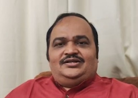 ‘देश को तिलचट्टे नहीं, तितलियां चाहिए’, रांची में छात्रों के प्रदर्शन पर आनंद दुबे का अभिजीत दिपके पर निशाना