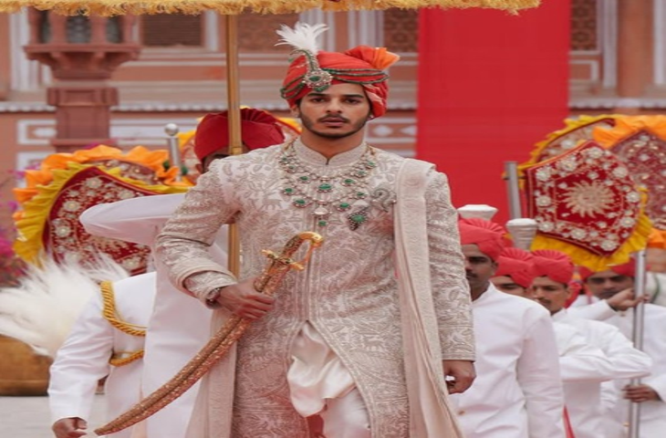 'द रॉयल्स' के एक साल पूरे होने पर इमोशनल हुए ईशान खट्टर, सेट की यादों को किया साझा