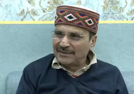 बांग्लादेश धीरे-धीरे एक नाजुक मोड़ की ओर बढ़ रहा: अधीर रंजन चौधरी