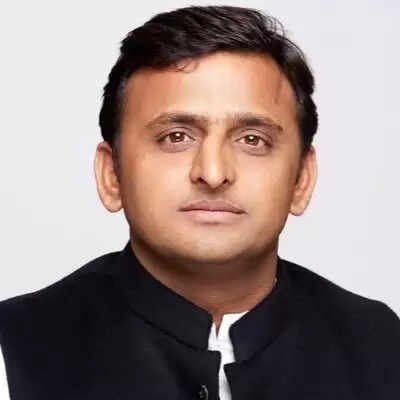 संविधान बचेगा तो न्याय बचेगा, नहीं तो एकतंत्र आएगा : अखिलेश यादव