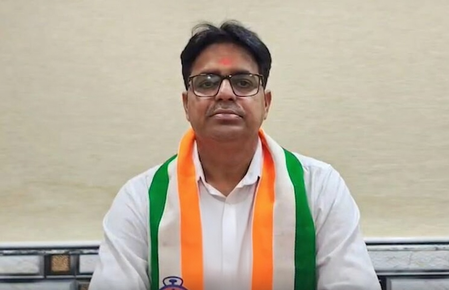 संवैधानिक जगहों पर नमाज पढ़ना गलत, इसकी जांच होनी चाहिए : कांग्रेस प्रवक्ता मनीष दुबे