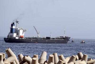 होर्मुज स्ट्रेट में तनाव की वजह से जापान अपने सरकारी भंडार से 30 दिनों का तेल करेगा जारी