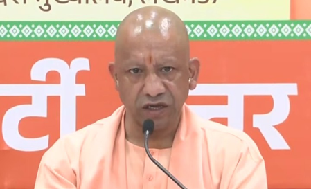 दीपावली से पहले उज्ज्वला लाभार्थियों को यूपी सरकार की सौगात, मिलेगा मुफ्त सिलेंडर