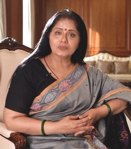 'मैं गीली मिट्टी थी, उन्होंने मुझे संवारा', सिंगीतम को याद कर भावुक हुईं सुधा चंद्रन