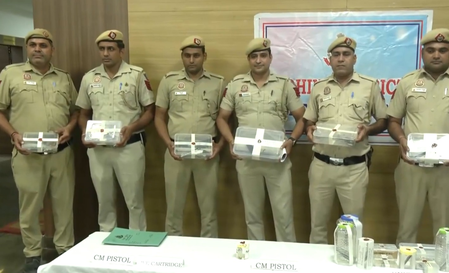 'ऑपरेशन छापामारी चक्रव्यूह' की सफलता: चोरी की 161 दोपहिया गाड़ियां बरामद, 103 गिरफ्तारियां