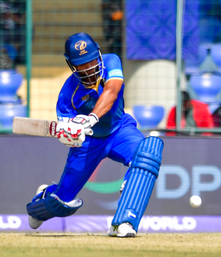 टी20 विश्व कप: शोएब खान का अर्धशतक, यूएई ने अफगानिस्तान को दिया 161 रन का लक्ष्य