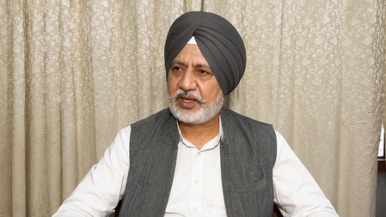 पंजाब सरकार की योजनाओं से जनता लाभान्वित, आंदोलन को कांग्रेस हाइजैक कर रही : बलतेज सिंह पन्नू