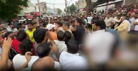 दिल्ली के नरेला में प्रॉपर्टी डीलर की हत्या, तीन हमलावरों ने जिम के बाहर मारी गोली