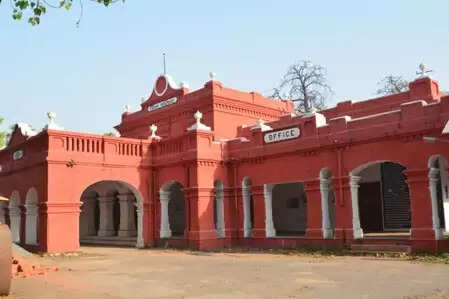 बिहार: गया जिला परिषद के मुख्य कार्यपालक डीसी को भावभीनी विदाई, कार्यकाल को सराहा