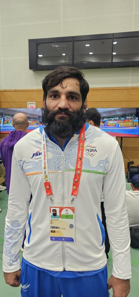 एशियन गेम्स: सुनील कुमार ने ग्रीको-रोमन रेसलिंग में ब्रॉन्ज मेडल जीतकर इतिहास रचा