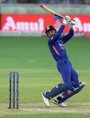 दीपक हुड्डा: क्रिकेट की खातिर छोड़ा शहर, क्रुणाल पांड्या से विवाद के बाद जोरदार वापसी कर बनाई भारतीय टीम में जगह