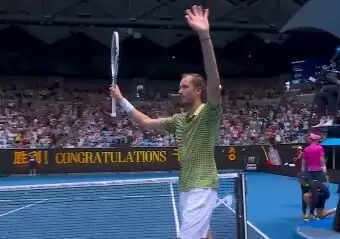 ऑस्ट्रेलियन ओपन: डेनियल मेदवेदेव ने जेस्पर डी जोंग को हराकर दूसरे दौर में जगह बनाई